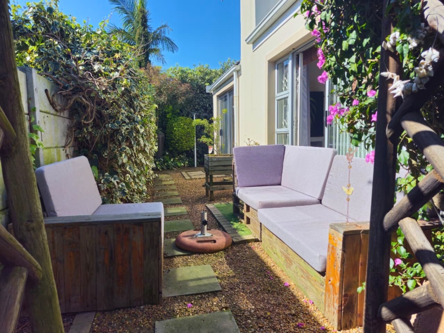 To Let 3 Bedroom Property for Rent in Sonstraal Heights Western Cape